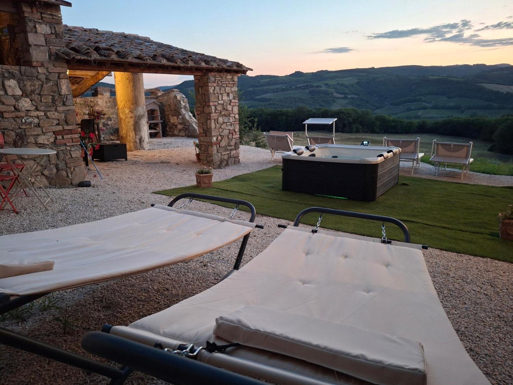 Agriturismo Capannacce Bagno Vignoni Esterno foto