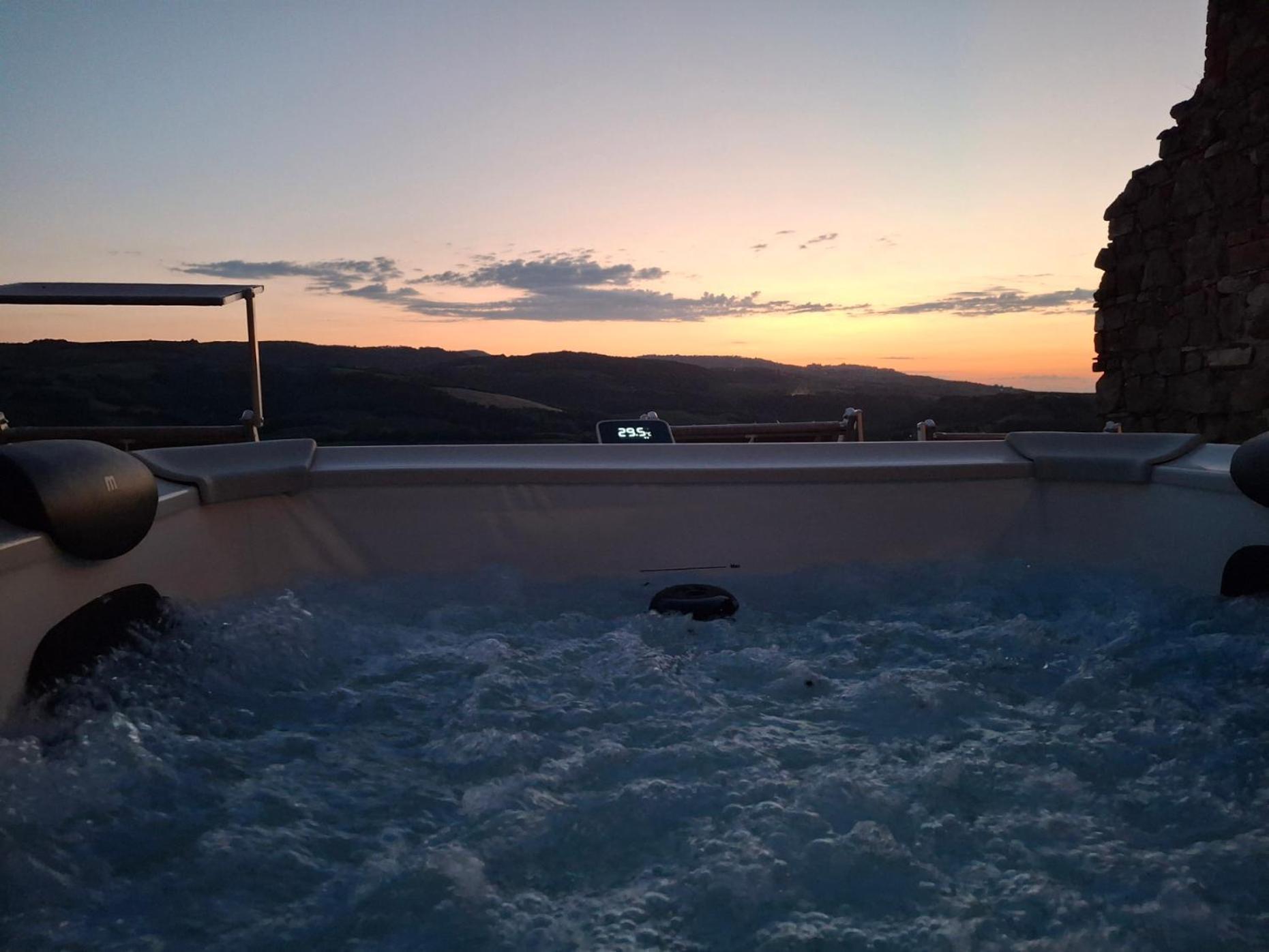 Agriturismo Capannacce Bagno Vignoni Esterno foto